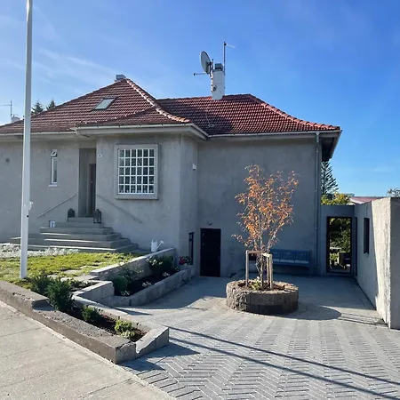 Casa Disa - Dreams, A Boutique Guesthouse In Reykjavik City'S Central Park And Botanical Garden In Laugardalur, Hot-Spring-Valley Esterno foto