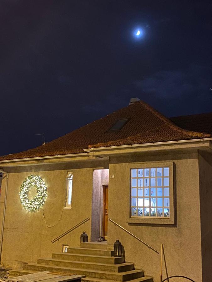 Casa Disa - Dreams, A Boutique In City's Park And Botanical Garden In Laugardalur, Hot-spring-valley Alloggio in famiglia